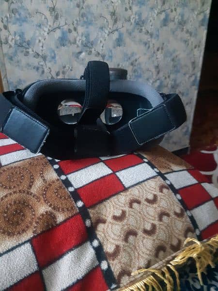 Gear vr powered by Oculus 1