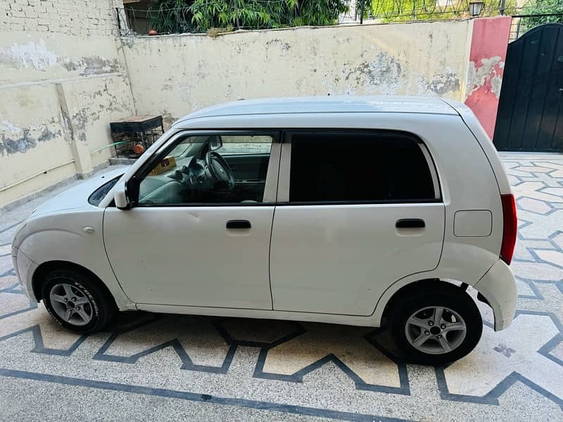 Suzuki Alto 2012 3