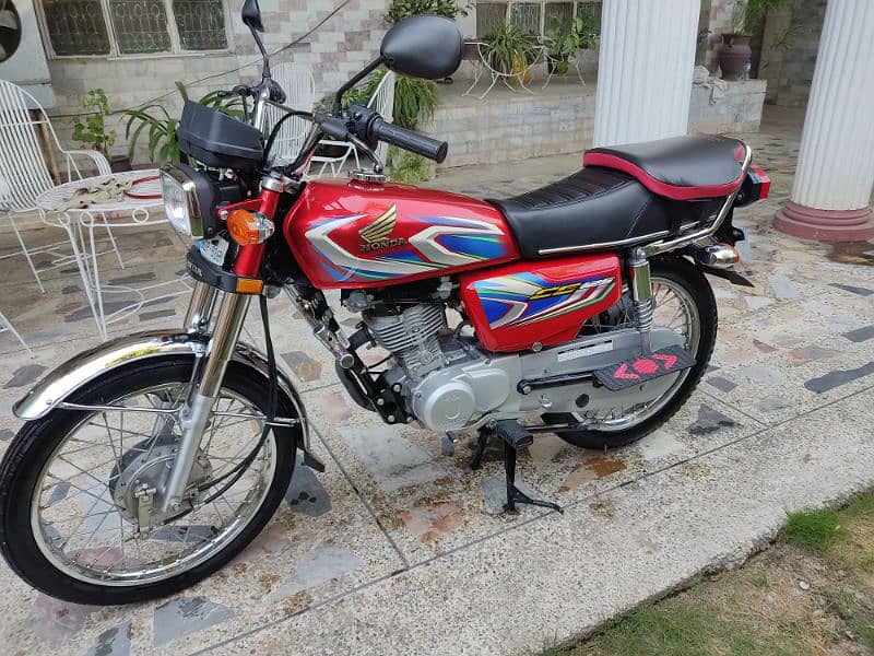 Honda CG-125 2022 Model 2