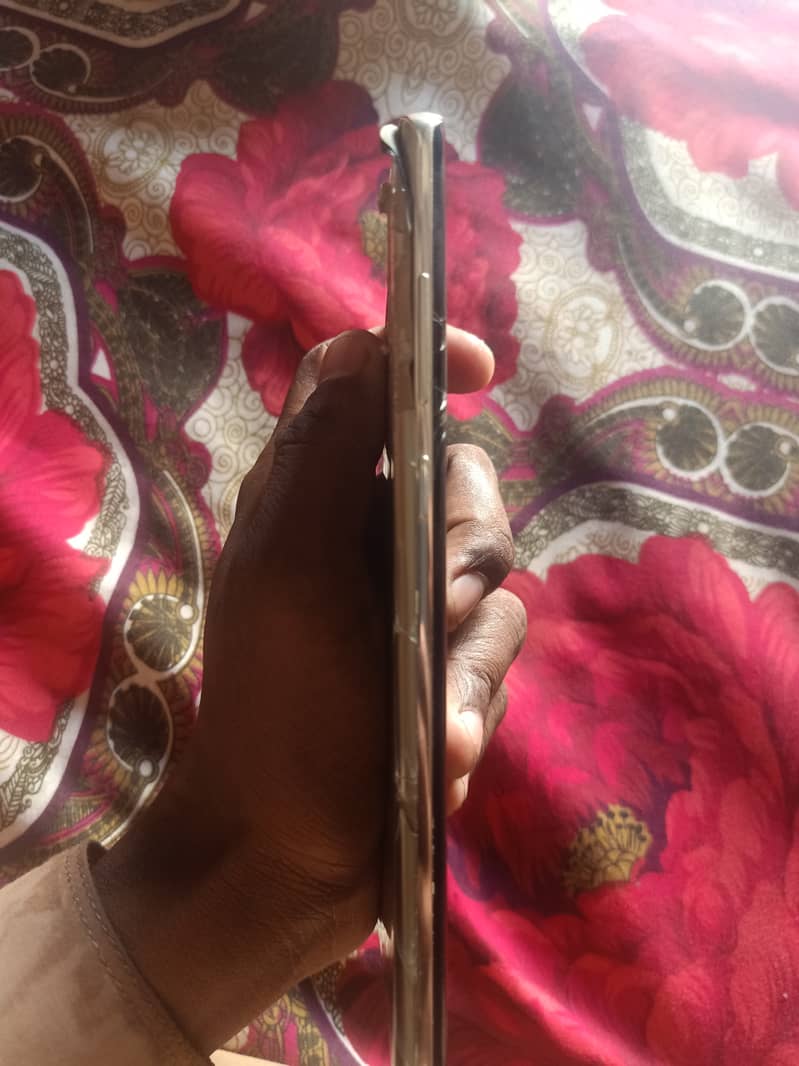 Sumsung note 8 Boad Condition 9/10 pannel to gaya tha abhi take nahi l 2