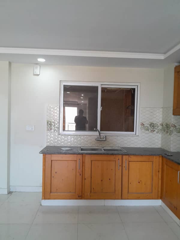 3 Bed Appartment Available for Rent in E-11 15