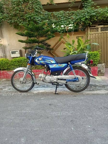 Honda CD 70 in mint condition 2