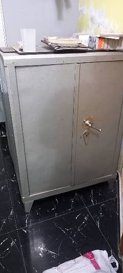 office steel cupboard 0