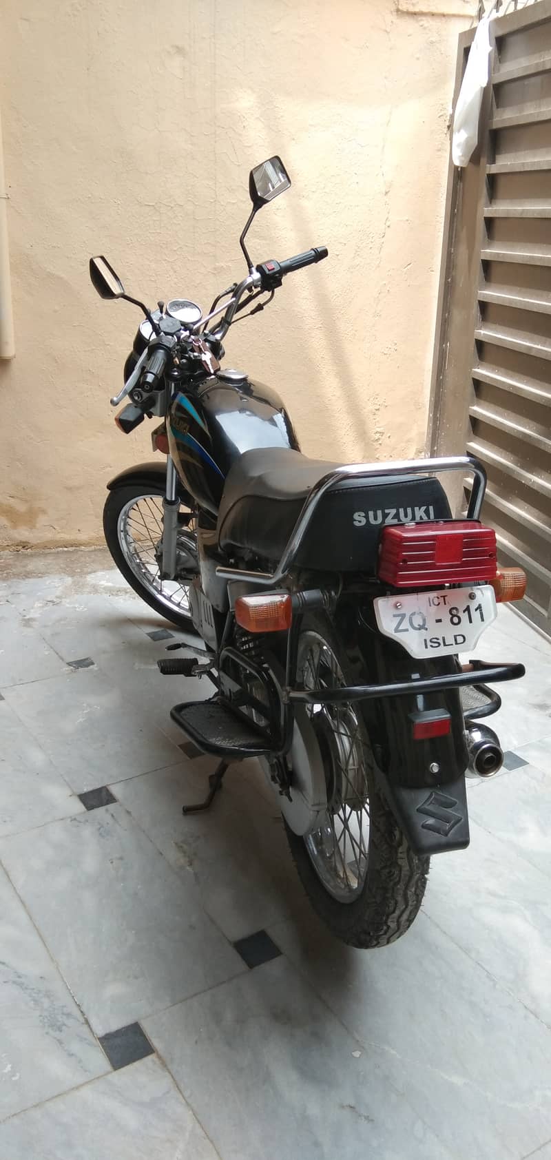 Suzuki GS 150 2012 for sale 2