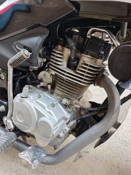 Honda Cb125F 2021 5