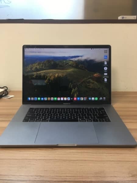 2018 pro 15” MacBook Pro for sale 3