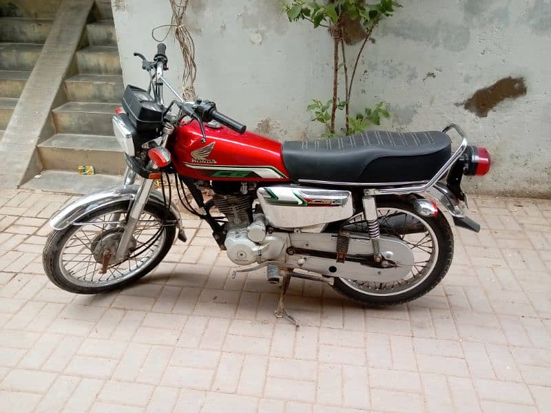 Honda 125 special edition 7