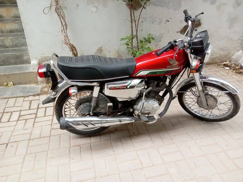 Honda 125 special edition 8