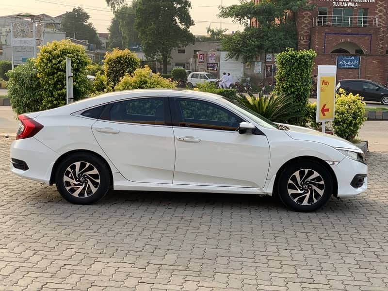 Honda Civic Oriel UG 2018 Red Meter 5