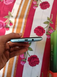 Infinix hot 10play like new  in lush condition not any a single fault