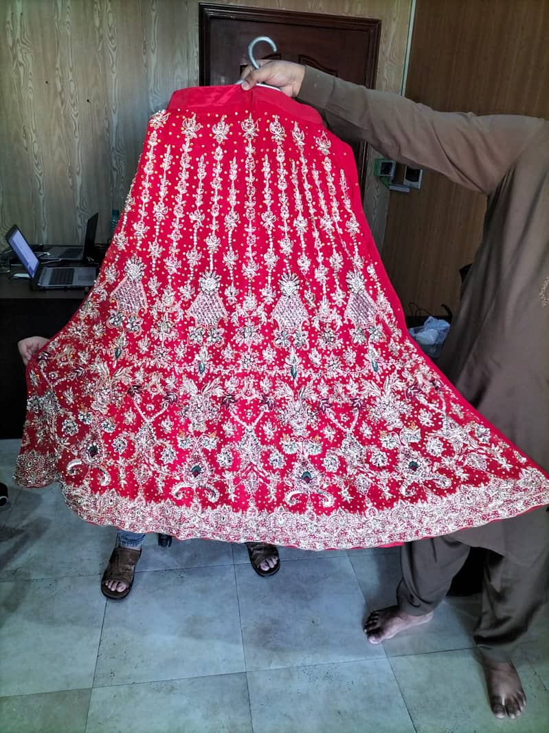 Bridal lehnga for sale 3