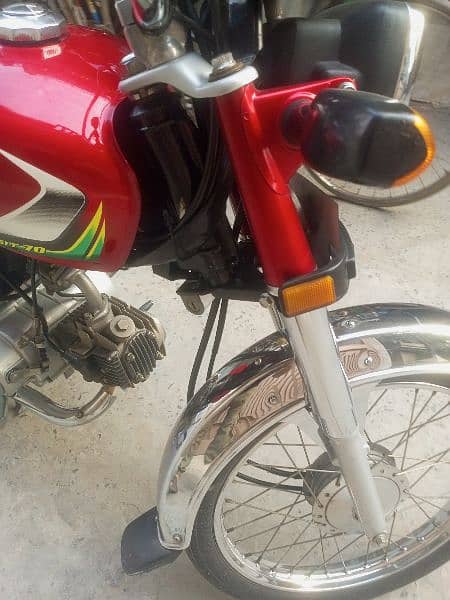 honda 70 2022 Very good Cndtion 13