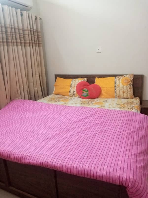 Beautiful 2 bed furnished flat available for rent in E-11/3 MPCHS 1