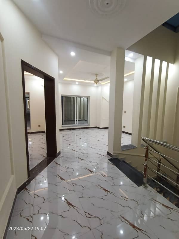 we are offering a 6.5 marla house for sale in bahria home 7