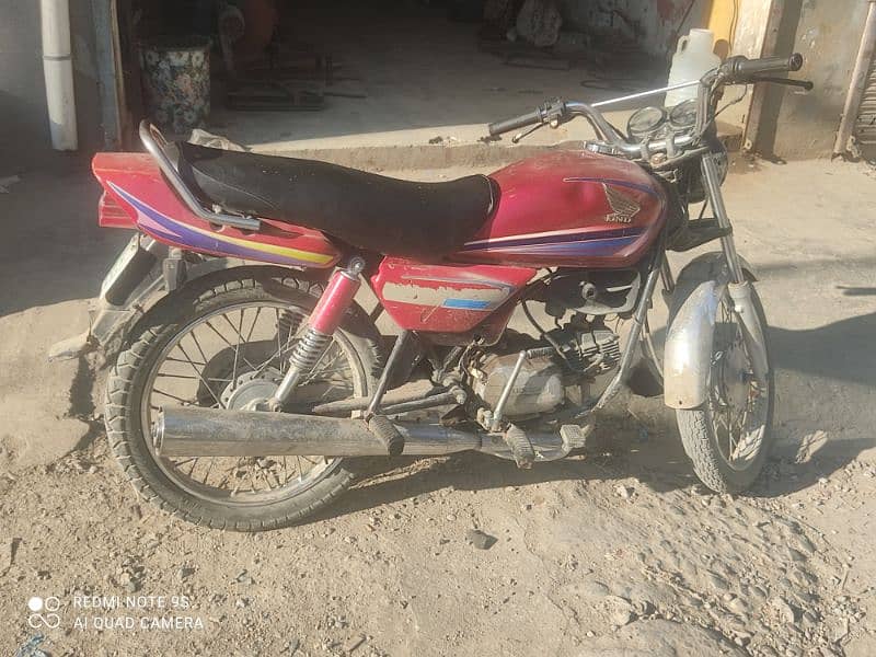 Honda 100 cc 6