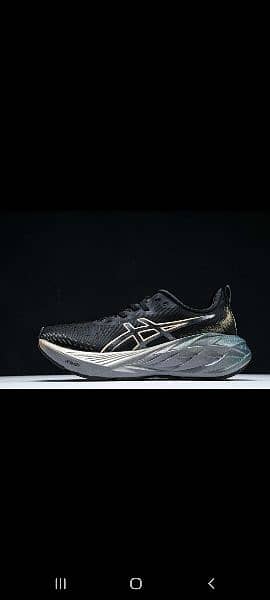 asics nova blast 4 0