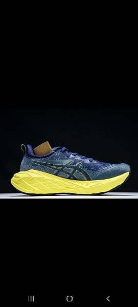 asics nova blast 4 9