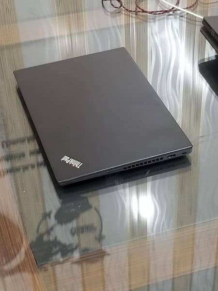 Lenovo thinkpad i7 8th generation 2