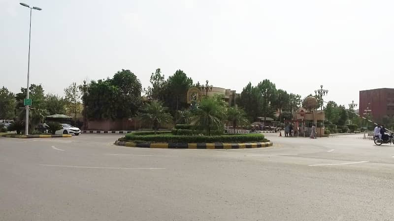 Prime Location Plot | Very Suitable For Your Building Own House | 10 Marla Bahria Town phase 7 8