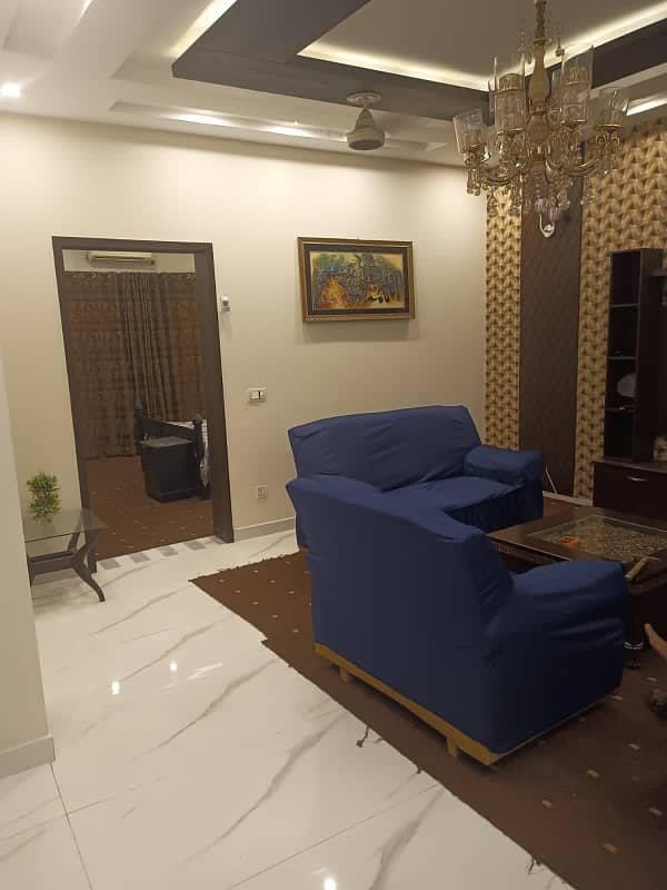 Furnished 10 Marla Beautiful Double Storey House For Rent In Bahria Town. 4