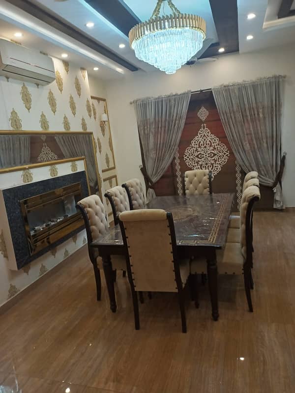 Furnished 10 Marla Beautiful Double Storey House For Rent In Bahria Town. 17