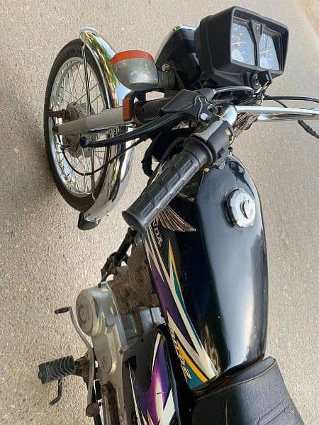 Honda CG 125 euro 2 karachi number 2020 model  Golden Number 3333 7