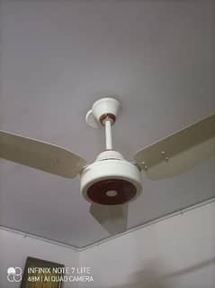 2 fans available 1 fan price 4000 0