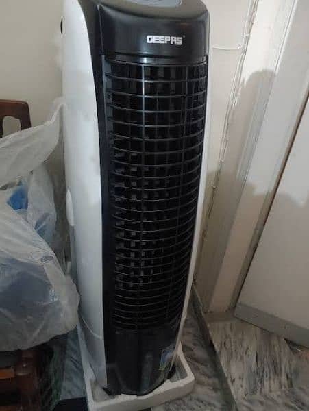 almost new Geepas air cooler 0