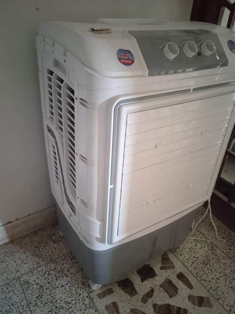 Icebox Air Cooler (Orient) 1