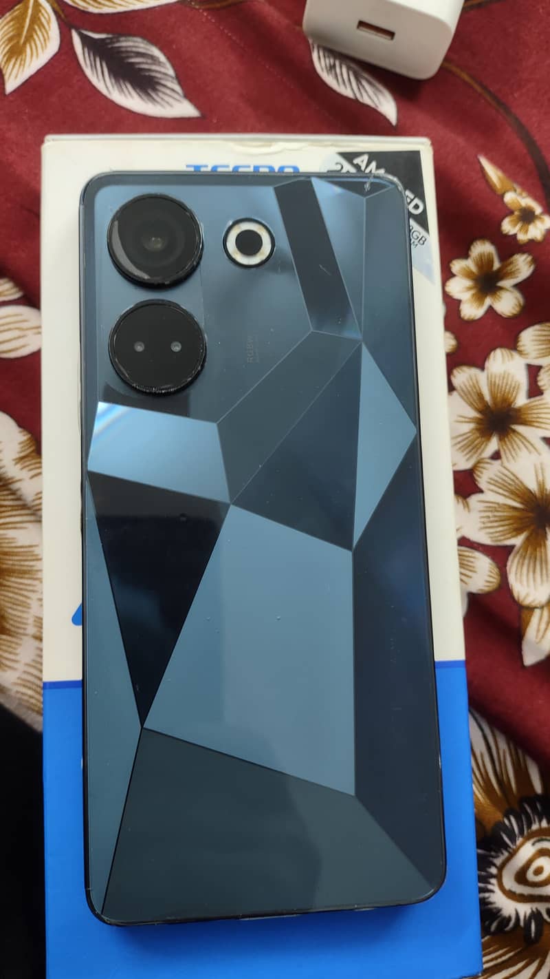 TECNO CAMON 20 with warranty 6