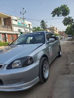 Honda Civic Oriel 2000