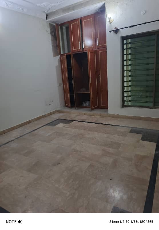 Saprit ground portion house for rent in line 5 near range road rwp 3