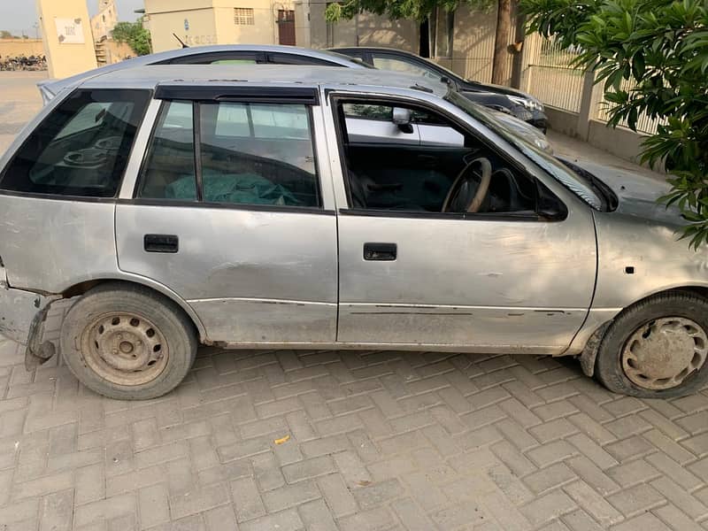 Suzuki Cultus 2012 (Registered in Sindh) 5