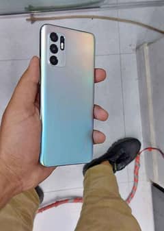 oppo reno 5 8/128charger box sab ha condition 10by10 exchange possible