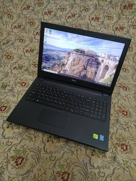 Dell C-i5-5th GEN 8GB RAM SSD 128GB NVIDIA GeForce 2GB Card Dedicated 10