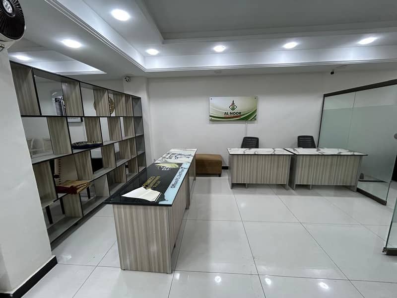 BEAUTIFUL FULLY FURNISHED OFFICE FOR RENT BLUE AREA 27