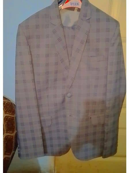 3 piece suit medium size 1