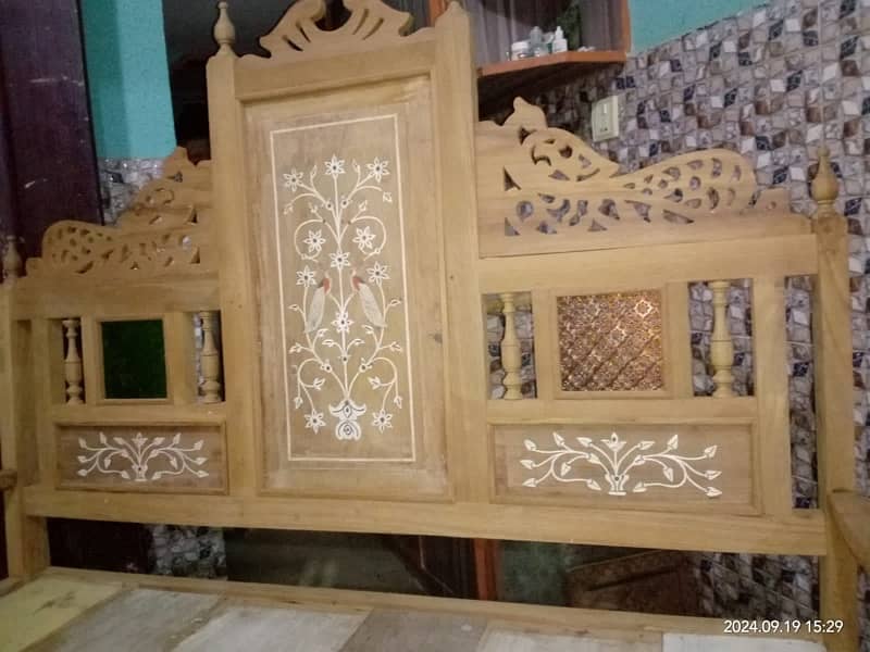 Fazal old teak wood antique  furniture 3