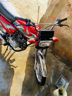 honda 125 bike