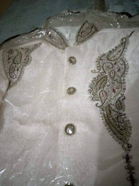 sherwani for sale in medoum. size 1