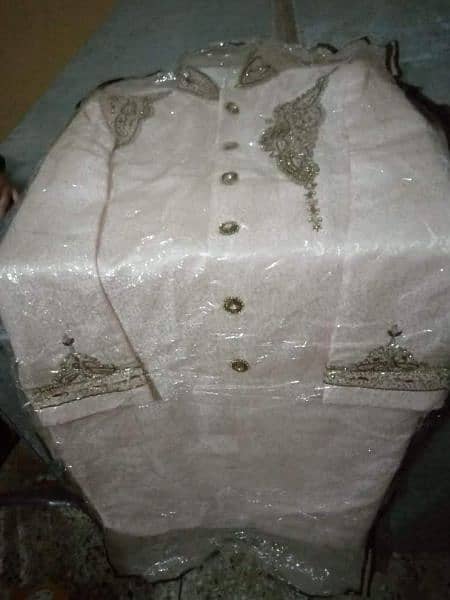 sherwani for sale in medoum. size 3