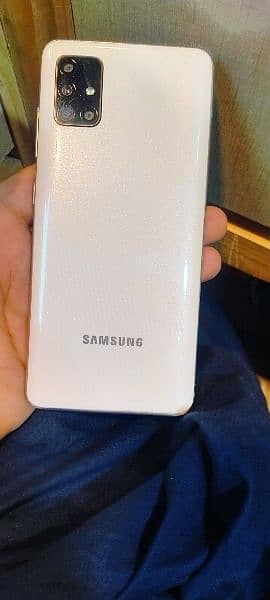 samsung a 51 look new mobile 6