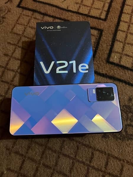 vivo v21e (6/128) 0