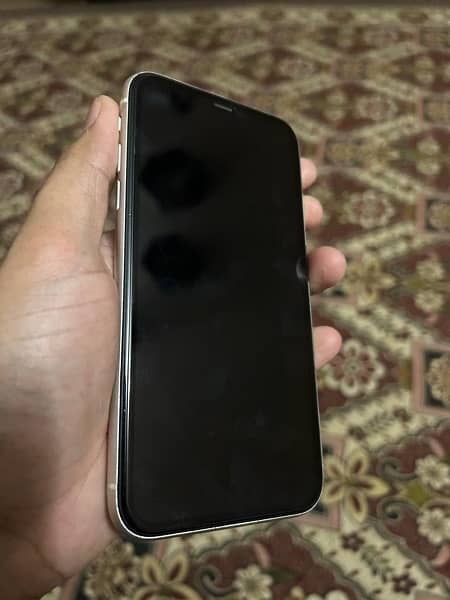 iphone 11 Non PTA (128 Gb) 1