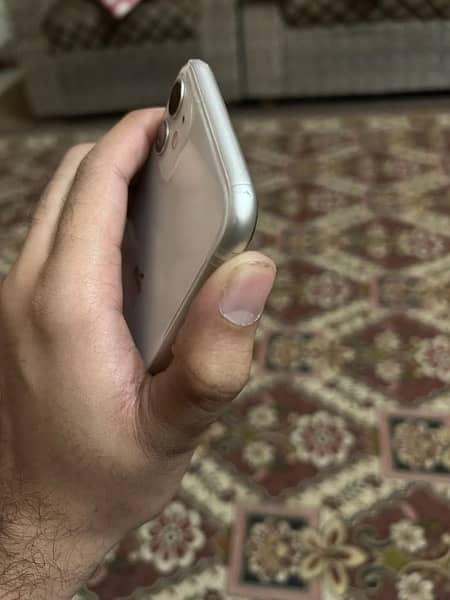 iphone 11 Non PTA (128 Gb) 3