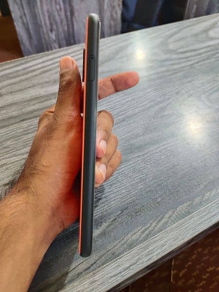 google pixel 4Xl. . . 6. . . 64 mein hai 2