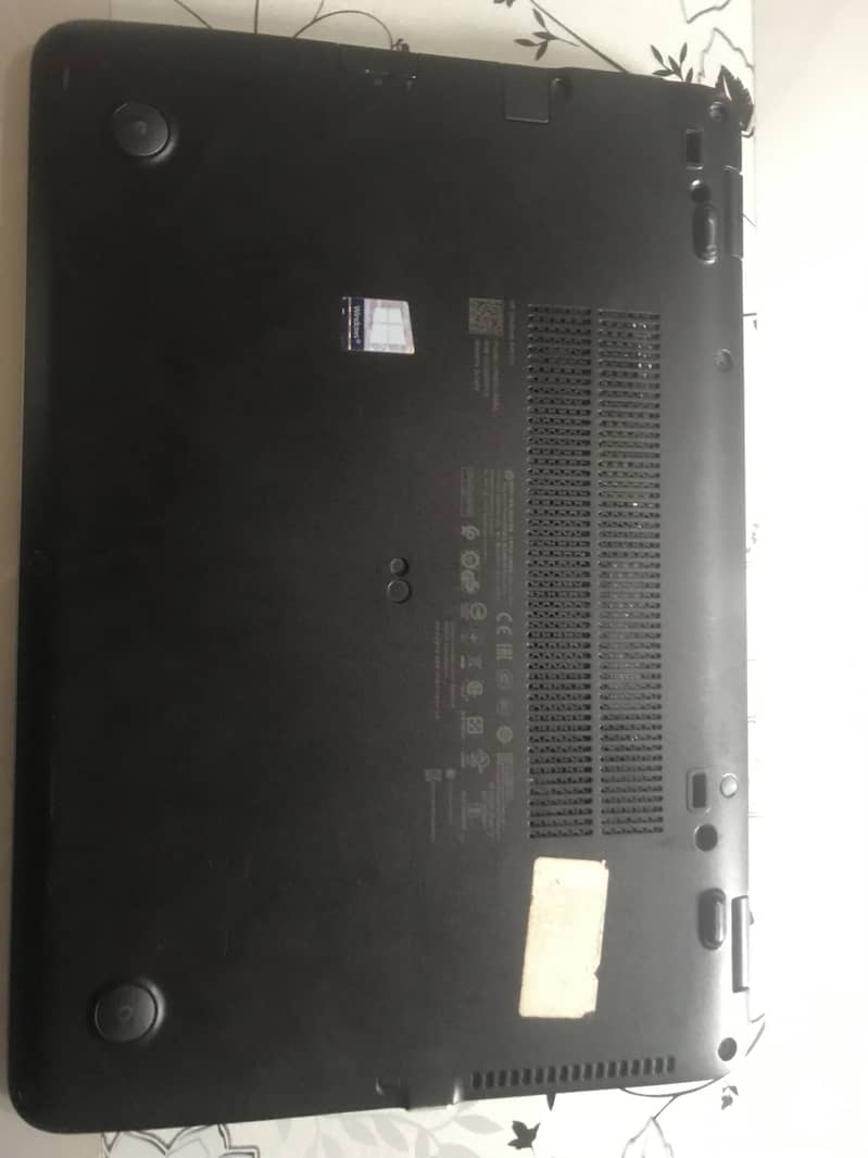 Hp 840 g3 i5-6 gen 3