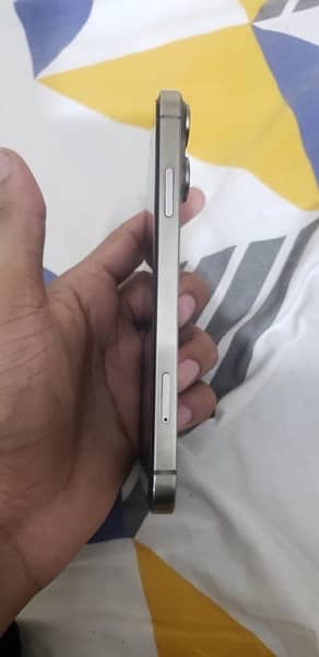 Iphone XR into 15 Pro iphone Xr converted into 15 pro 1