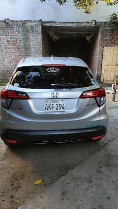 Honda Vezel 2015 Model 2022 ki Nomber plate