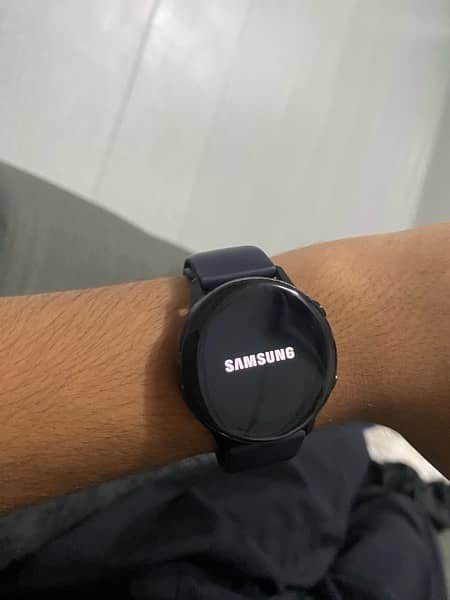 Samsung Galaxy Watch active 1 2